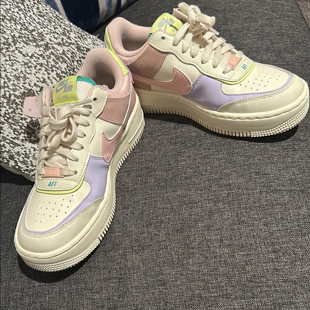 Nike Air Force 1 Pastel Sneakers